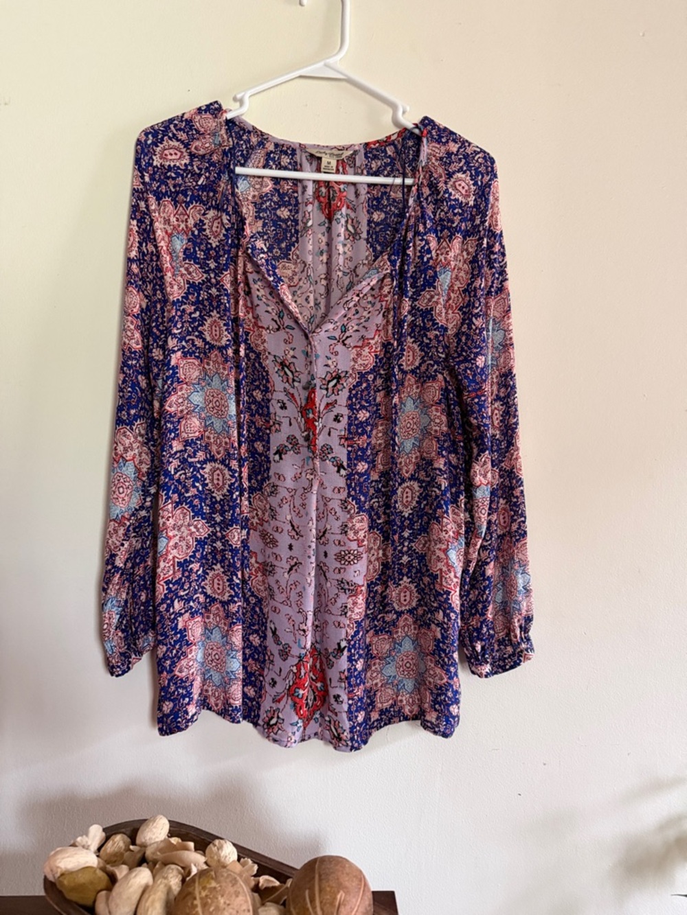 Lucky Brand 1990 multi colored floral Blouse/Top size Medium